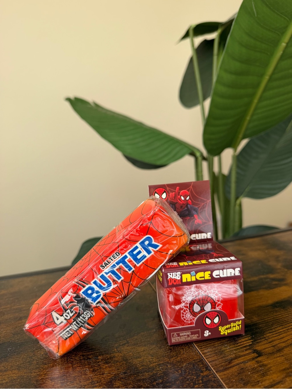 Spiderman Red Squish Nice Cube
